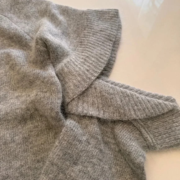 Revolve- Endless Rose- NWT-Cut Out Sleeve- Romantic Sweater- Mohair-Grey- M - Picture 2 of 13